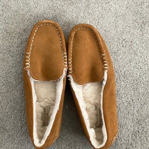 Nice slippers